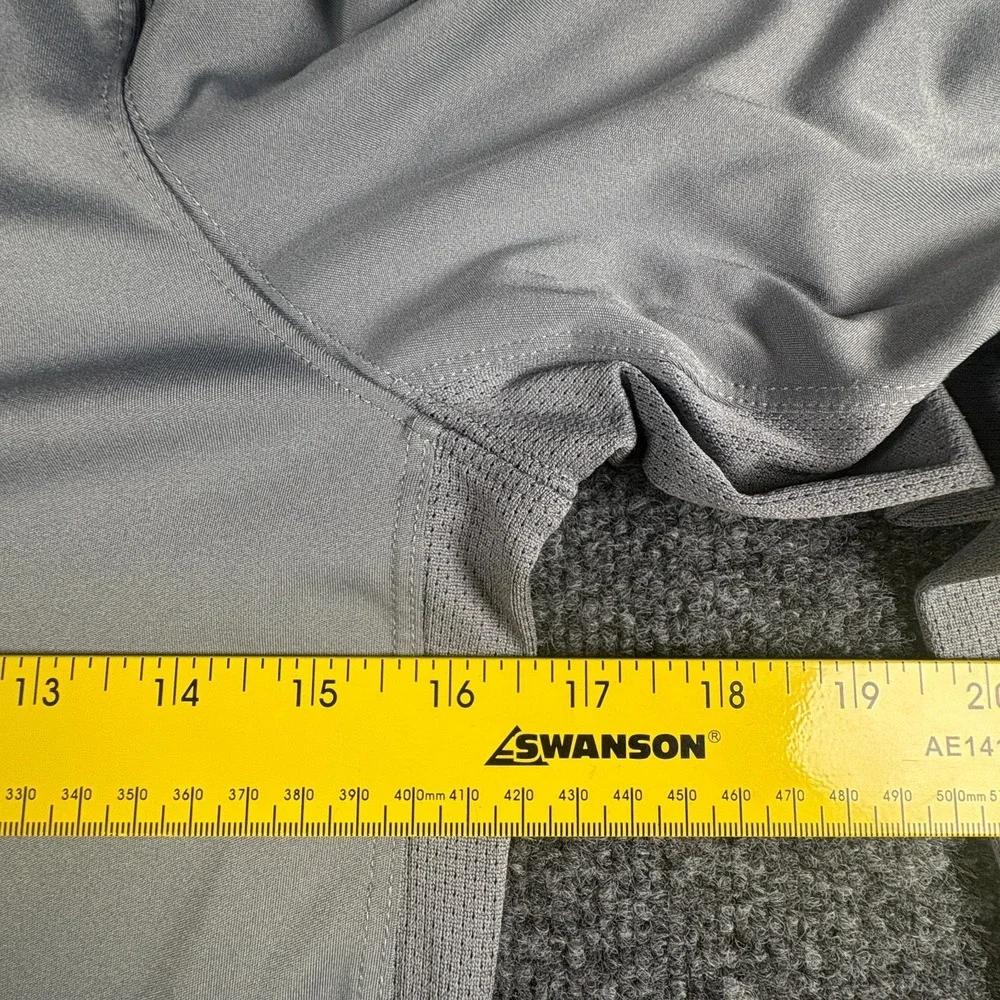 Nike Dri Fit Athletic Shirt Mens Large Gray Crew Neck Big Swoosh Logo Running‎